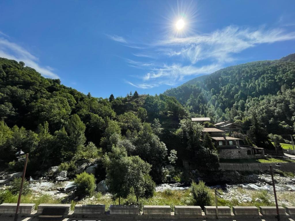 Hostal Ter Сеткасес Екстер'єр фото