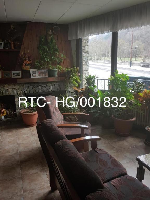 Hostal Ter Сеткасес Екстер'єр фото